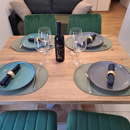 Iko Apartman